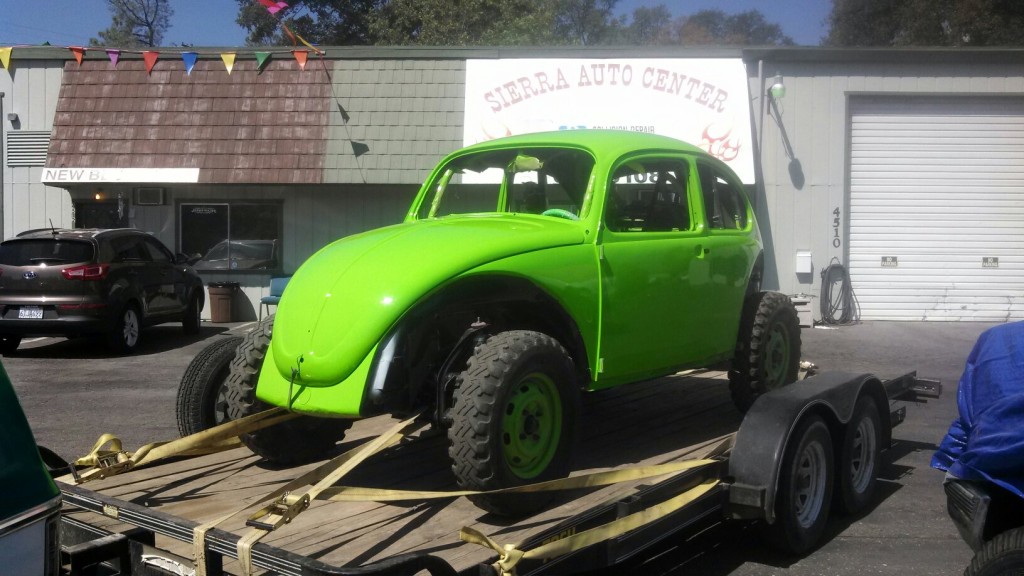 Look at that obnoxious GREEN! Thank you Sierra Auto Body!