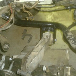 Larry G has to create a new engine mount bracket, as the Syncro brackets will not cross over (unlike two-wheel drive Vanagons.)